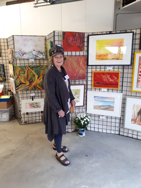 Connie Ptasinski and her paintings Connie Ptasinski and her paintings