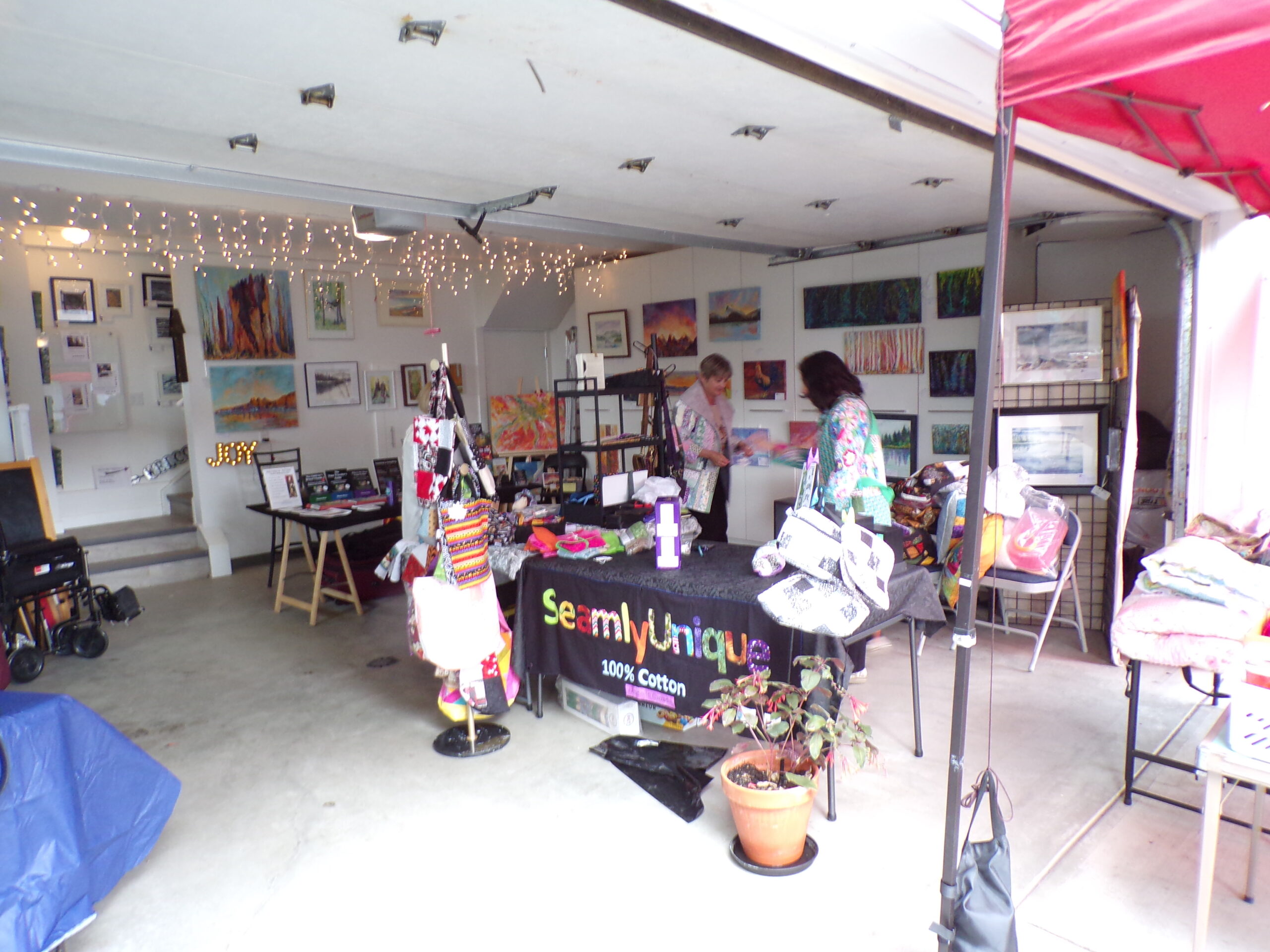 Multiple genre authors and multi-disciplined artists from the Passport 2026 Show & Sale